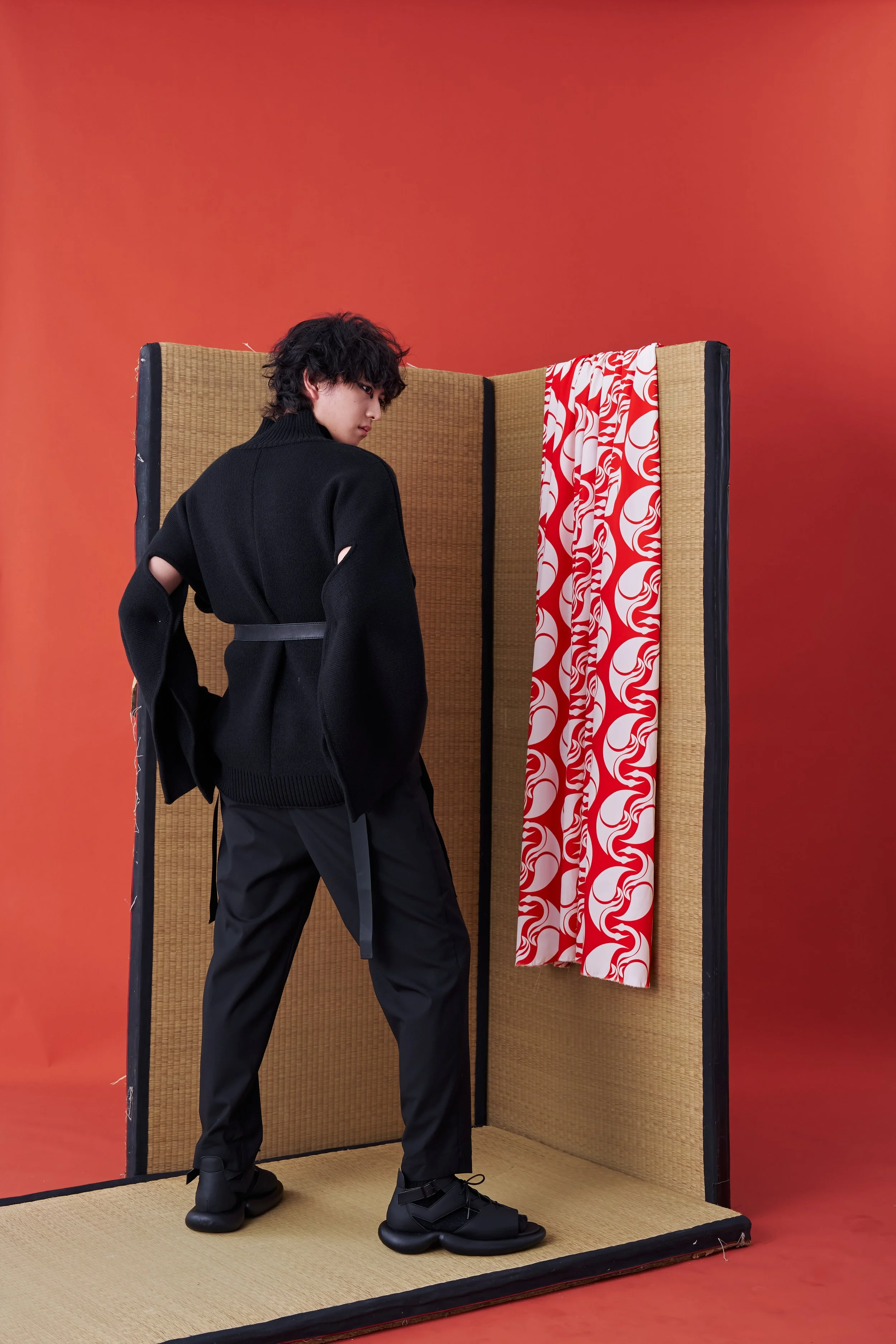 Deconstructed Kimono Sleeve Tie Sweater (Black) — INF - Garment